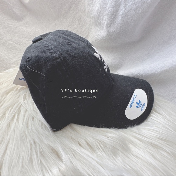 NWT Adidas Women Originals Relaxed Strap Back Hat Cap Black White - Picture 3 of 7